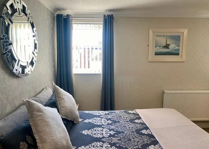 The Libra - Adults Only B&B With Carpark