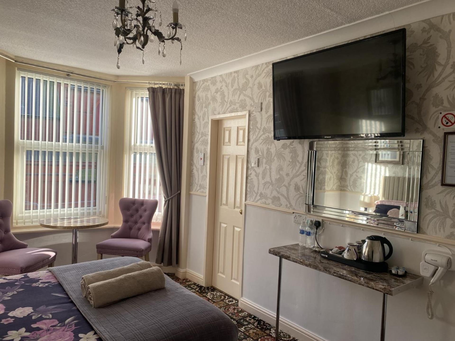 The Libra - Adults Only With Carpark Pensión Blackpool