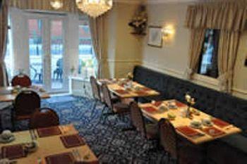 Pensión The Libra - Adults Only With Carpark 3*